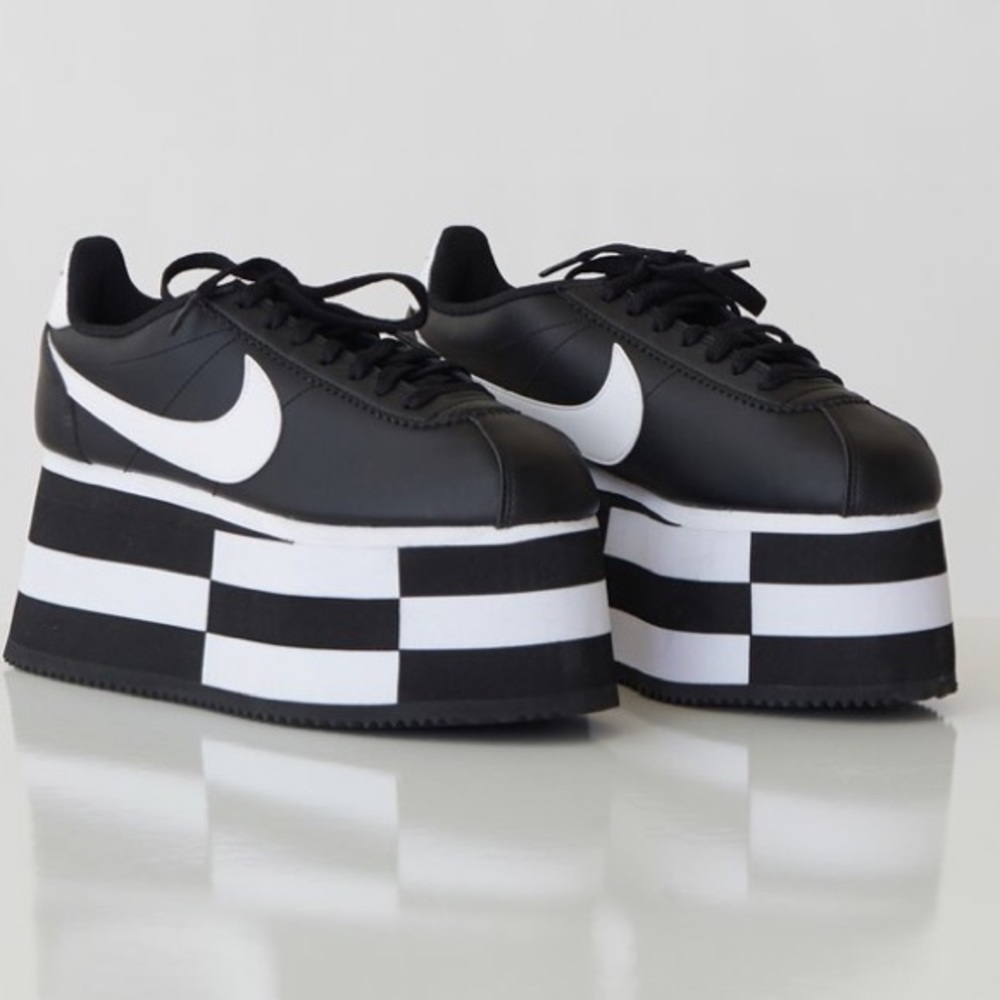 NWB COMME DES GARÇONS Nike Cortez Sneakers Size 9